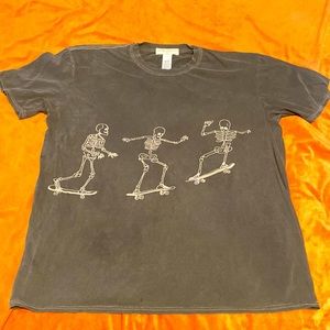 Urban Outfitters T-Shirt/ Skeleton’s Skateboarding